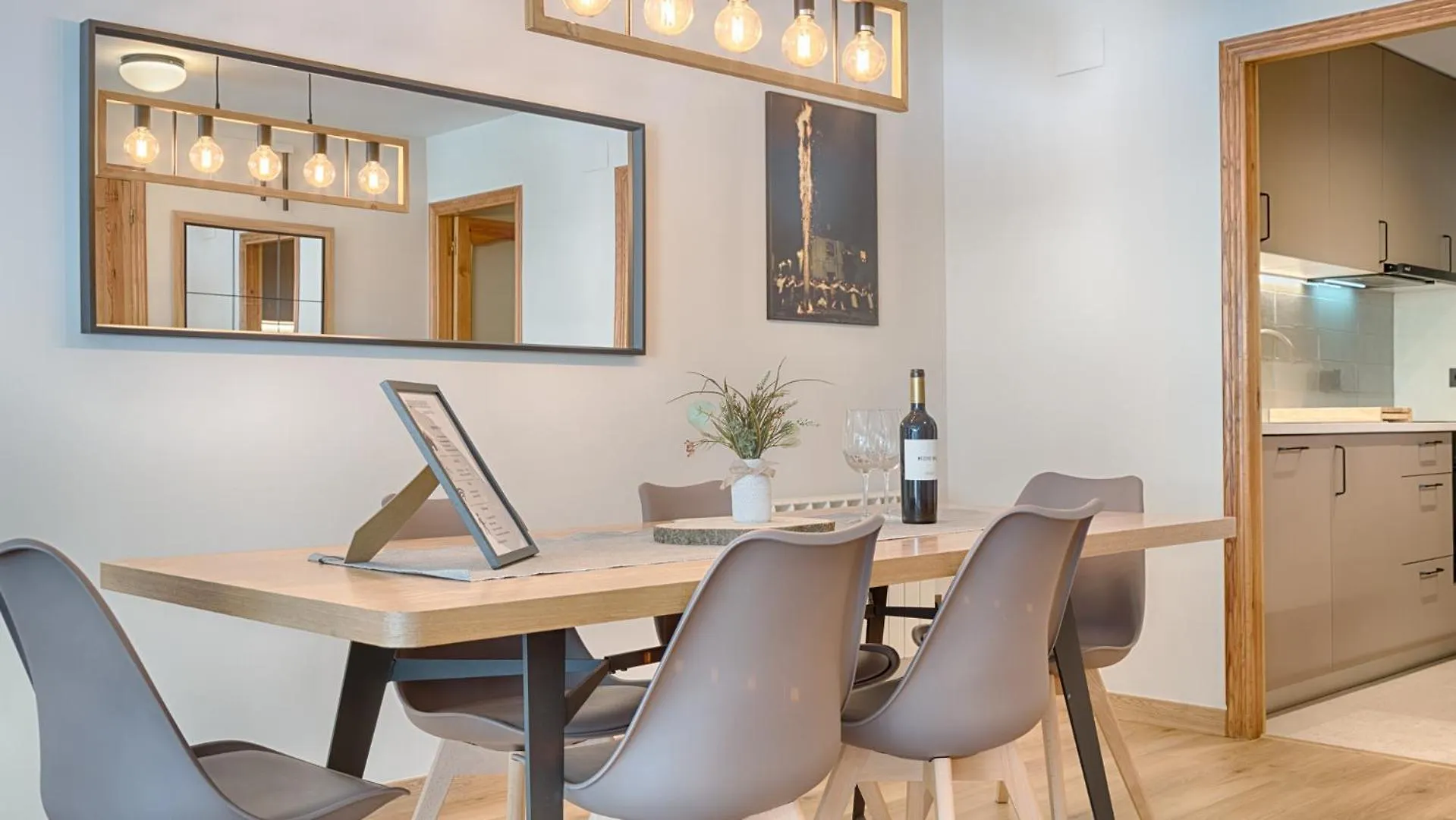 Casa Tino Apartment Les 0*,  Spain